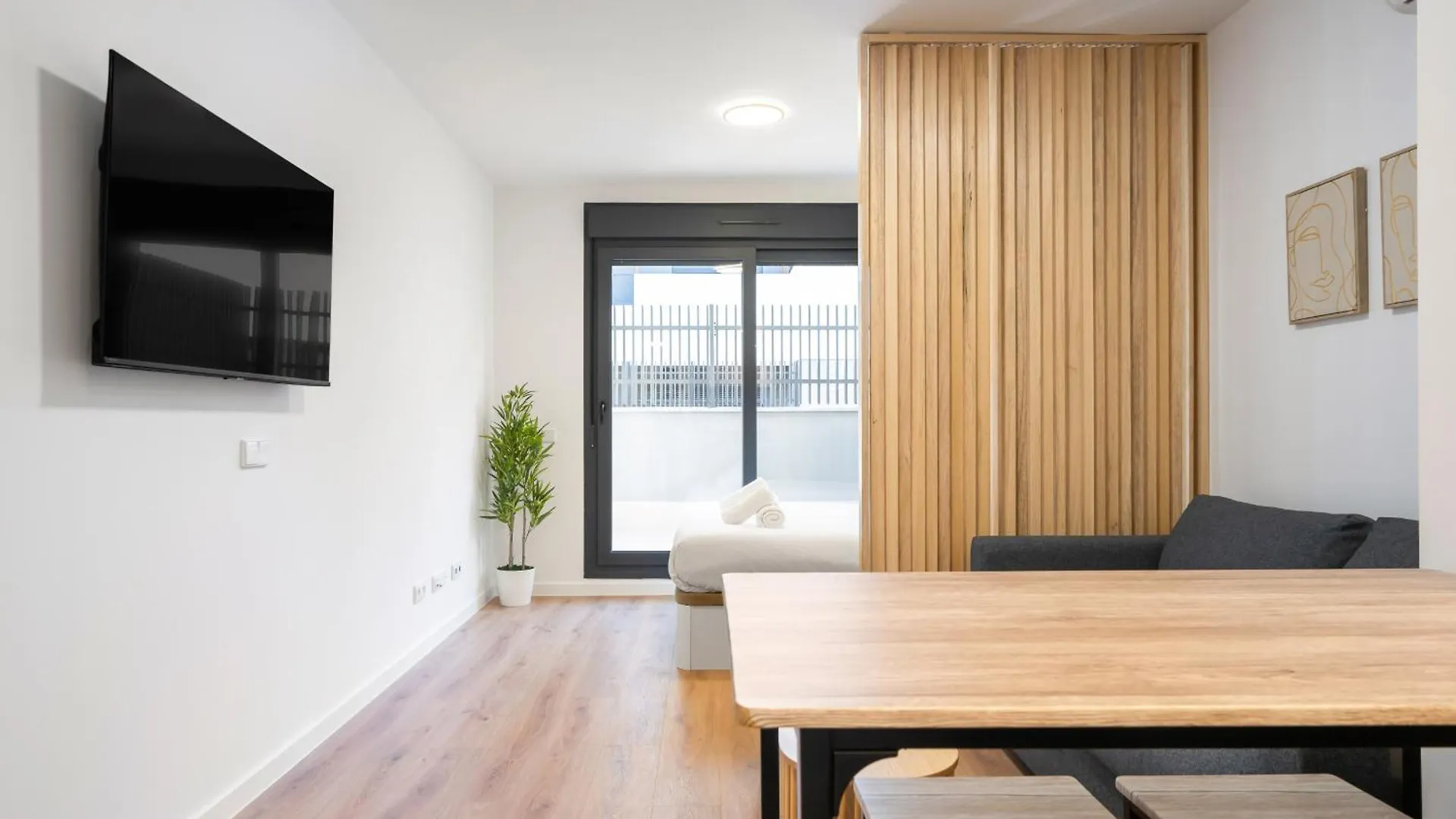 Apartment Urban Executive Suites San Sebastian de los Reyes