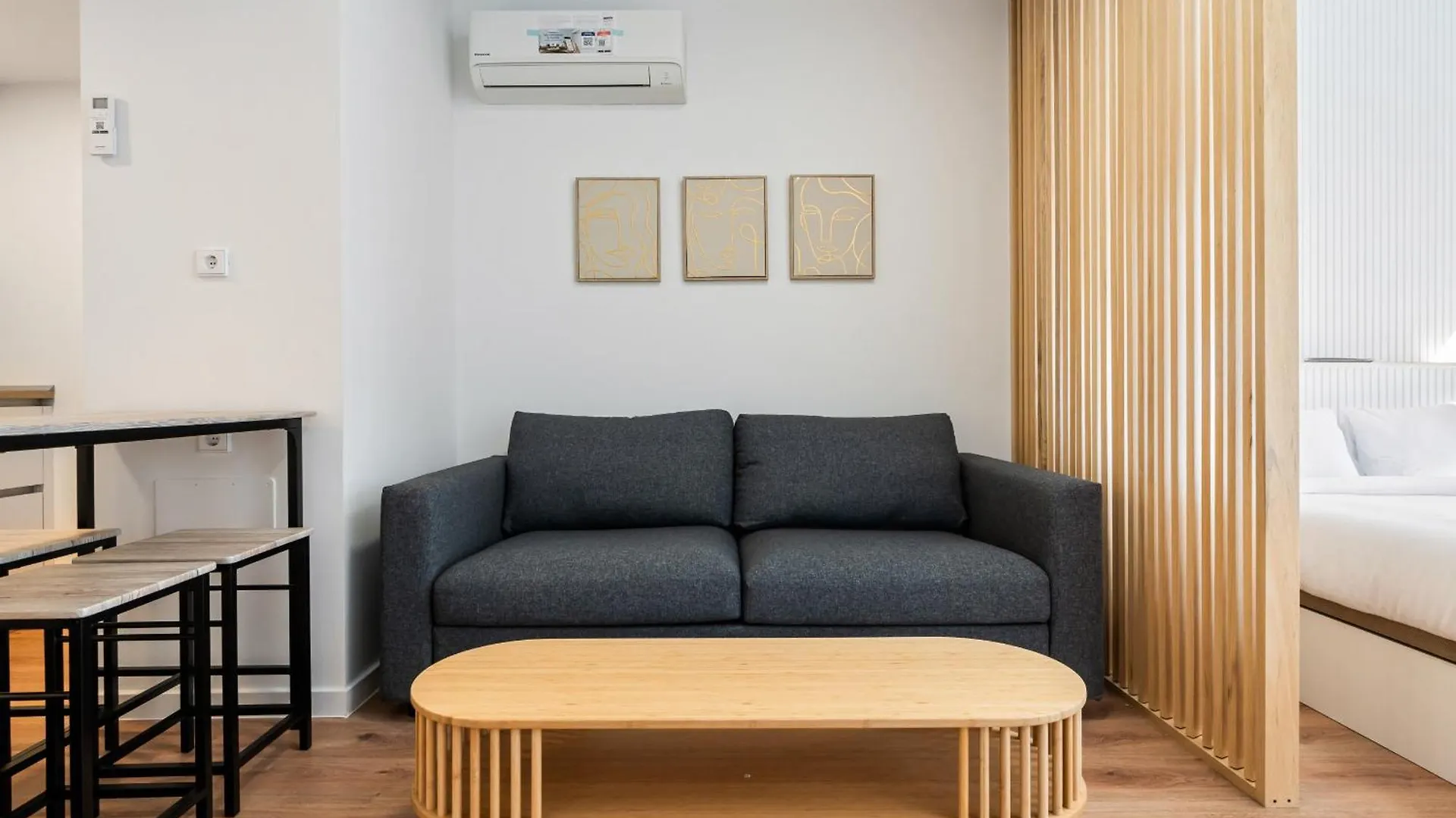 Urban Executive Suites San Sebastian de los Reyes 0*,